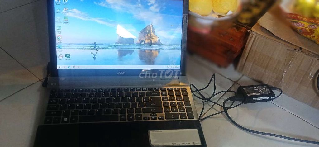 acer V3-571.i3 gen 3.Ram 4.ssd 128g.