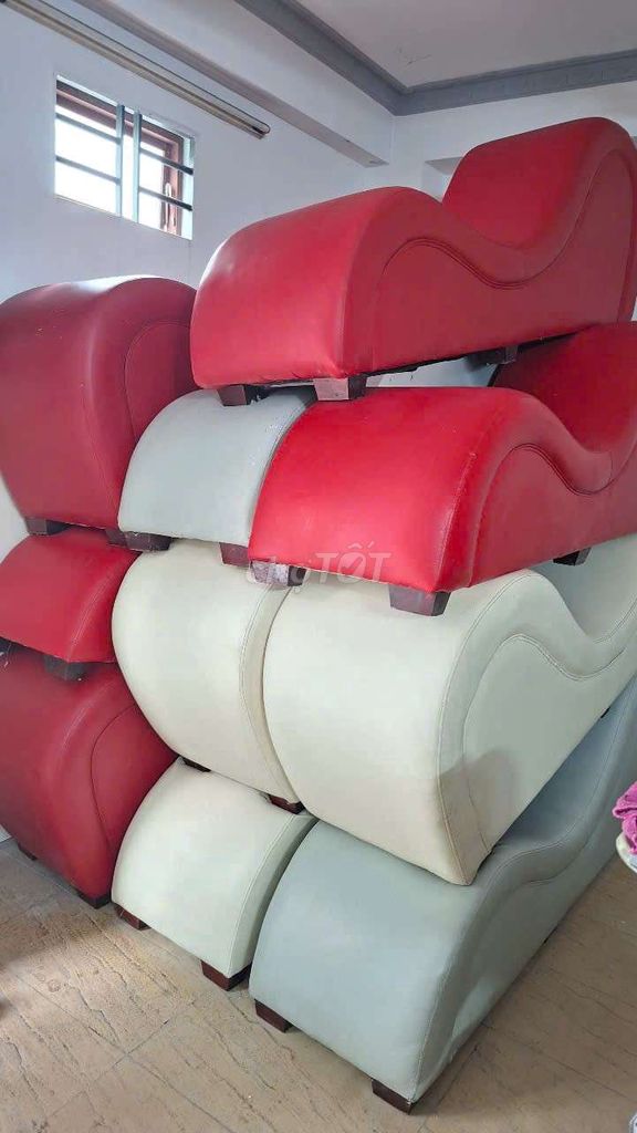 Ghế tình yêu da Đỏ, trắng, xám. Mua bán Bàn ghế tại Quận Gò Vấp Tp Hồ Chí Minh được đăng bởi Tran Thi Minh hình 1