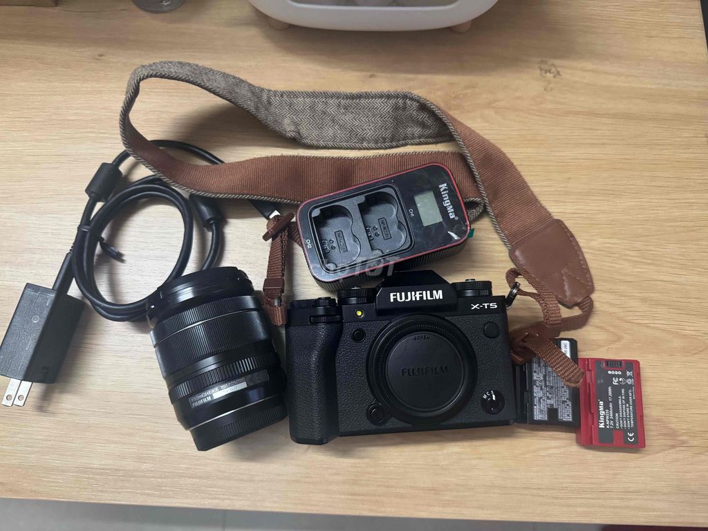 Máy ảnh Fujifilm XT5. Mua bán Máy ảnh, Máy quay tại Quận Ngũ Hành Sơn Đà Nẵng được đăng bởi Nguyễn Cát Đỗ Quyên hình 1