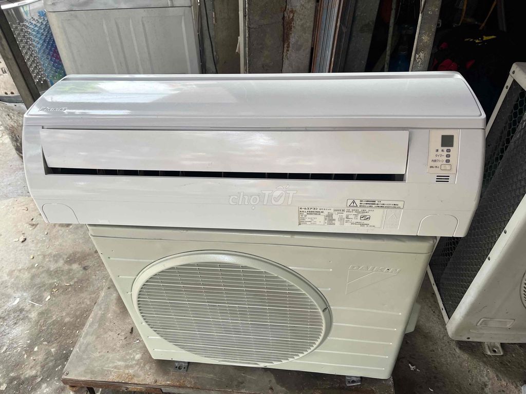 Máy lạnh Daikin Inverter 9000 Trắng 2009. Mua bán Máy lạnh, điều hoà tại Quận Lê Chân Hải Phòng được đăng bởi điện lạnh vân dương hình 1