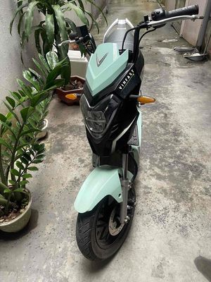 VinFast Impes Xanh 18000 km