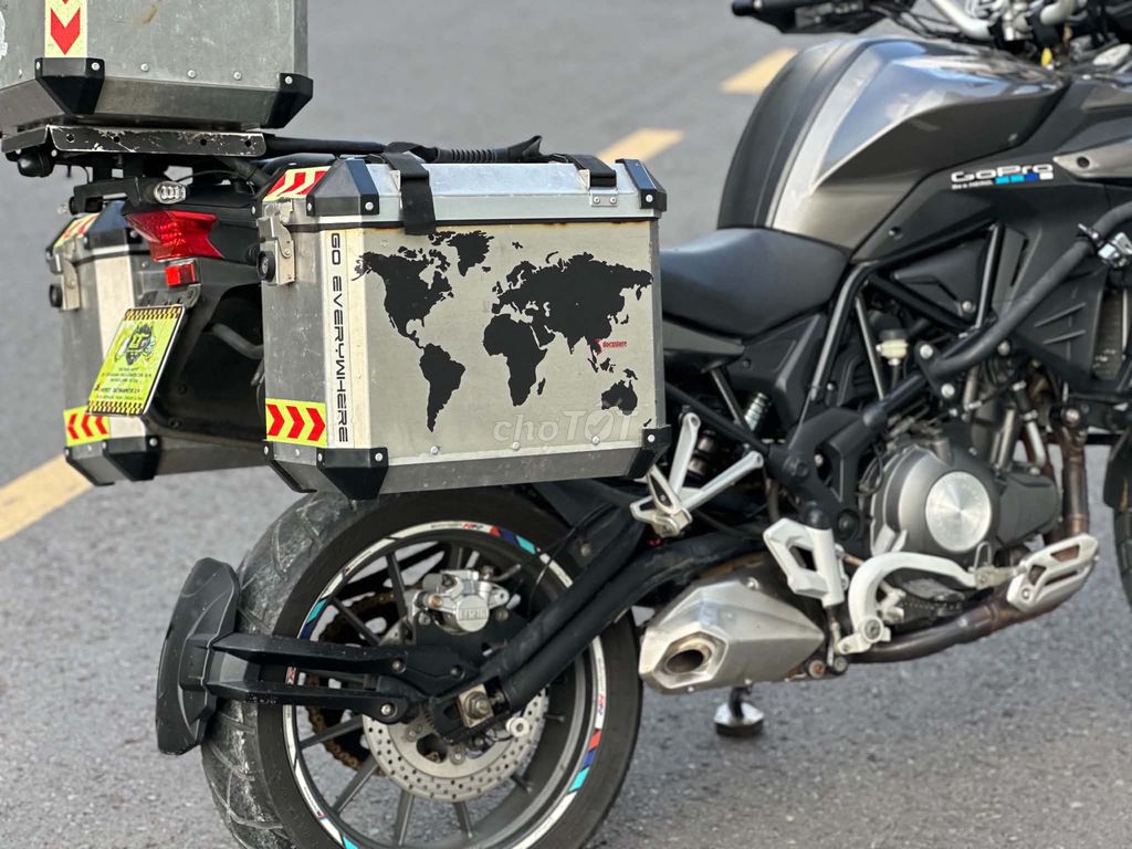 Бенелли TRK502 АБС 2019, серый, 40 000 км