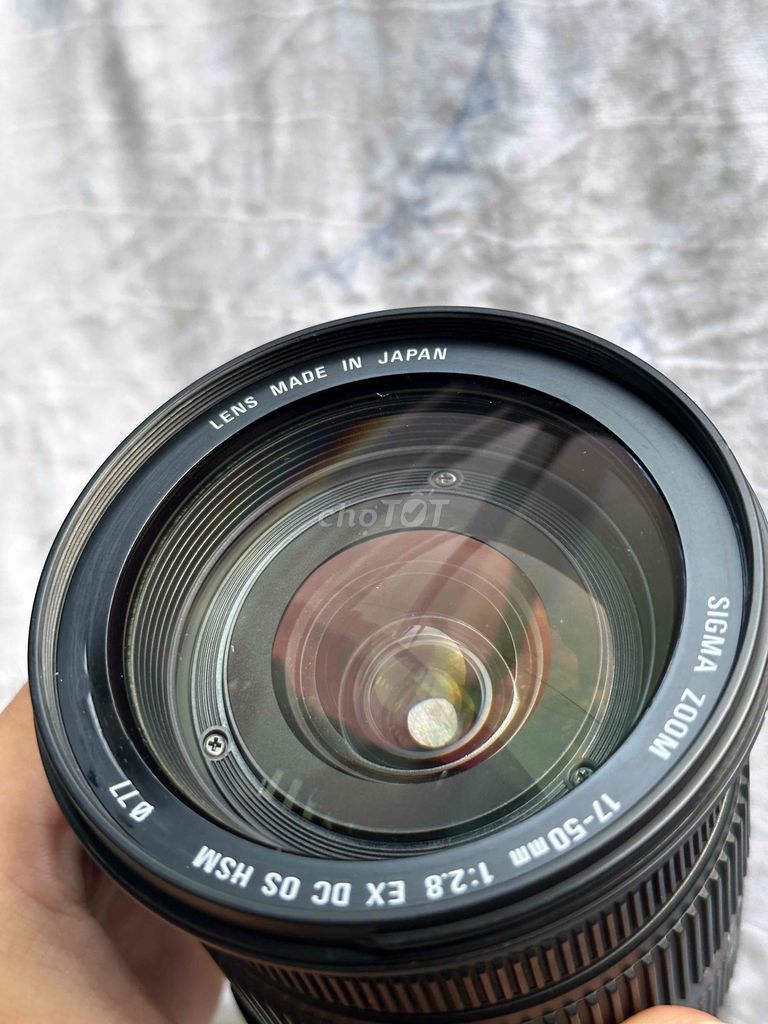 Ống kính sigma 17-50 F2.8 cho máy ảnh Canon