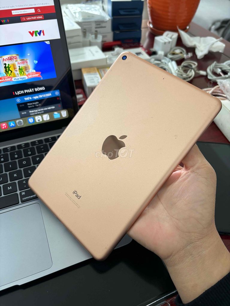 iPad Mini 5 64G wifi , đẹp 99% likenew