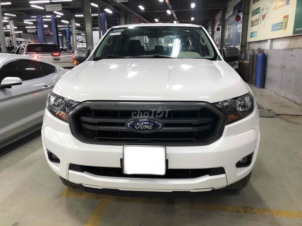 Cần bán xe ford ranger xls at 2019 màu trắng