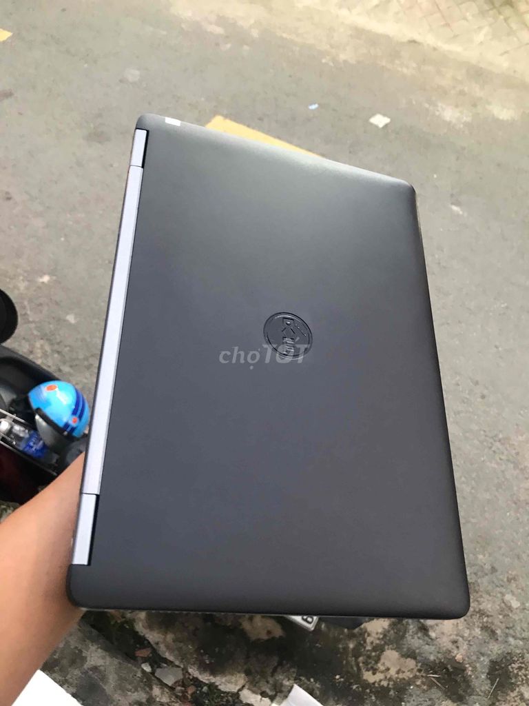 Dell Latitude E7270 i7 12.5 inch 8GB/256GB. Mua bán Laptop tại Thành phố Thủ Đức Tp Hồ Chí Minh được đăng bởi Công ty TNHH Dịch Vụ Ngọc Gia Bảo Computer hình 1