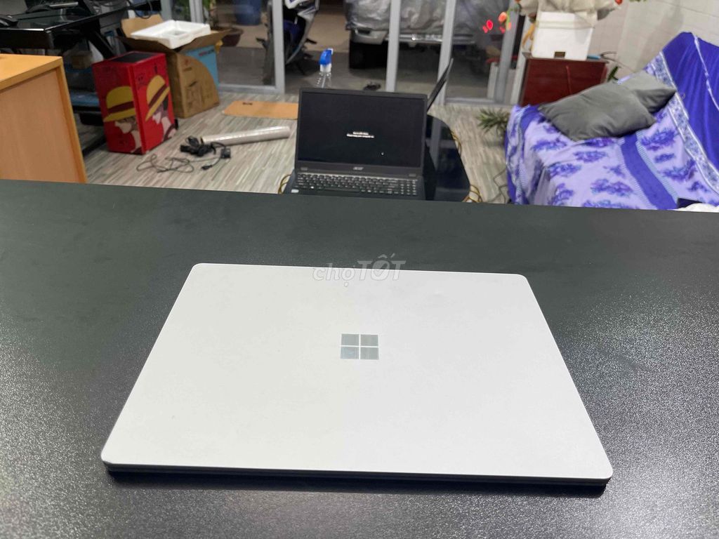 Microsoft Surface Laptop 3 i5 8GB/128GB. Mua bán Laptop tại Thị xã Tân Uyên Bình Dương được đăng bởi lê âu hình 1