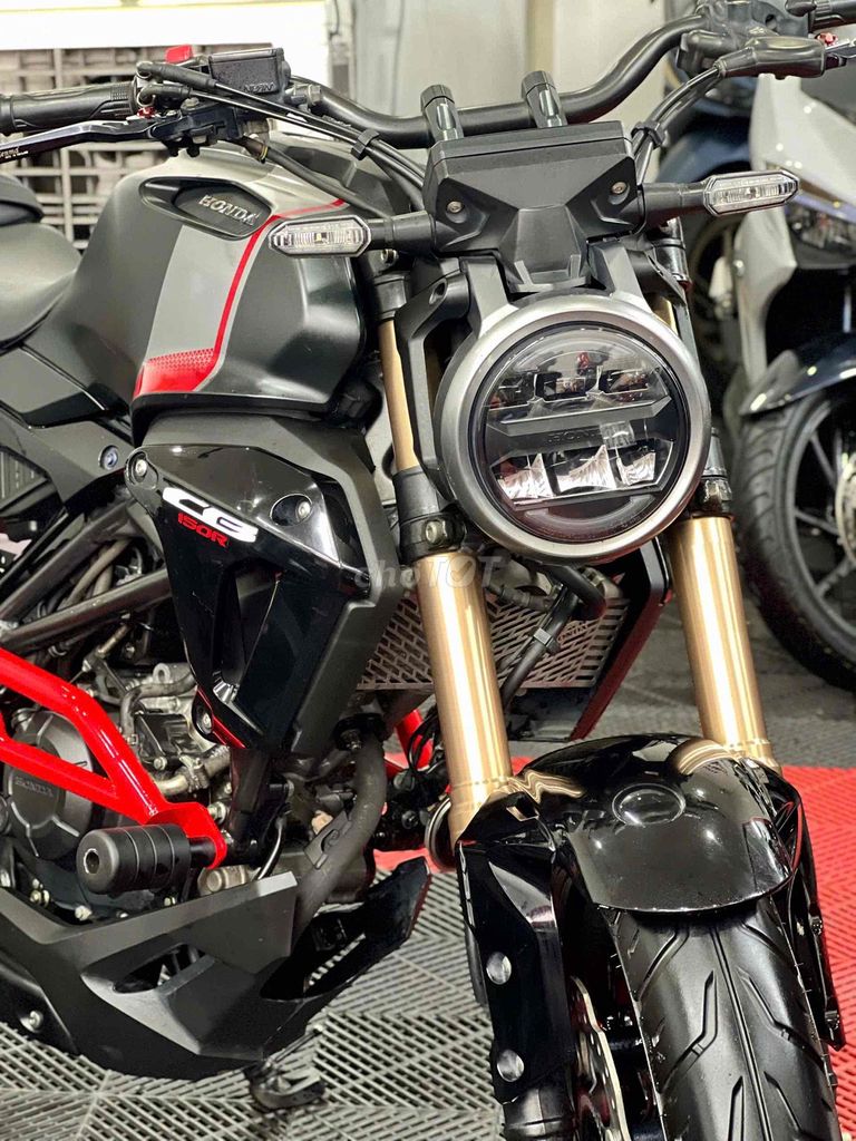 🔥HONDA CB 150R 2020 NHẬP THÁI BSTP 9CHỦ 19000KM🔥. Mua bán Xe máy tại Thành phố Thủ Đức Tp Hồ Chí Minh được đăng bởi Xe Máy Thủ Đức 413 hình 1