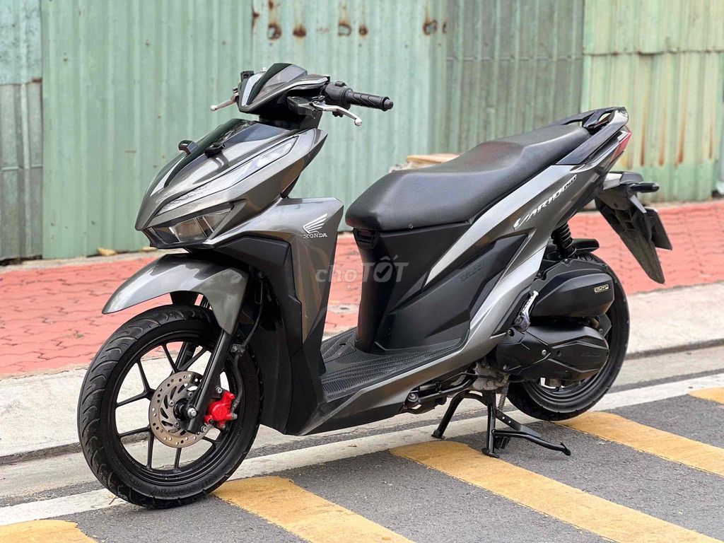 Honda Vario 125 2020 Xám đen 19.000km. Mua bán Xe máy tại Quận 11 Tp Hồ Chí Minh được đăng bởi Hưng Từ hình 4