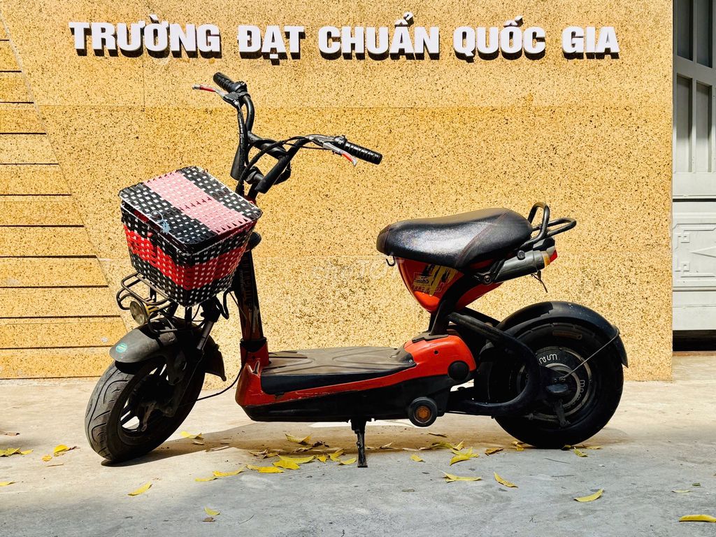 XE ĐIỆN THANH LÝ. Mua bán Xe điện tại Quận Thanh Xuân Hà Nội được đăng bởi Tuấn hình 2