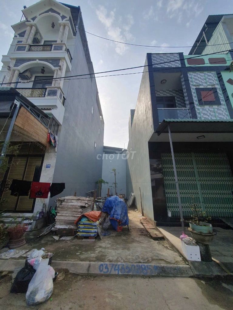 Bán lô đất 2 mặt tiền view sông chợ dinh quy nhơn Bán lô đất 2 mặt tiền view sông chợ dinh quy nhơn