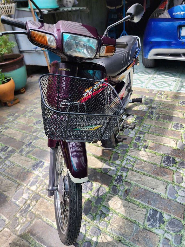 Honda Dream màu Tím nguyên bản. Mua bán Xe máy tại Thành phố Thuận An Bình Dương được đăng bởi Thi Hien Ngo hình 1