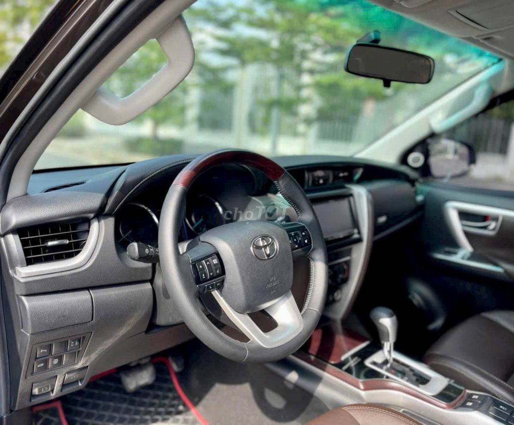 Bán Toyota Fortuner 2019, At dầu.. Mua bán Ô tô tại Quận Gò Vấp Tp Hồ Chí Minh được đăng bởi Xuân Trường hình 7