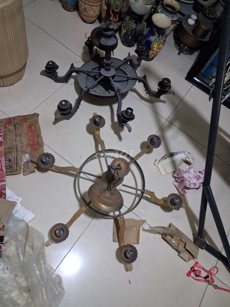 Đèn treo kim loại. Mua bán Đèn tại Quận 6 Tp Hồ Chí Minh được đăng bởi sưu tập hình 1