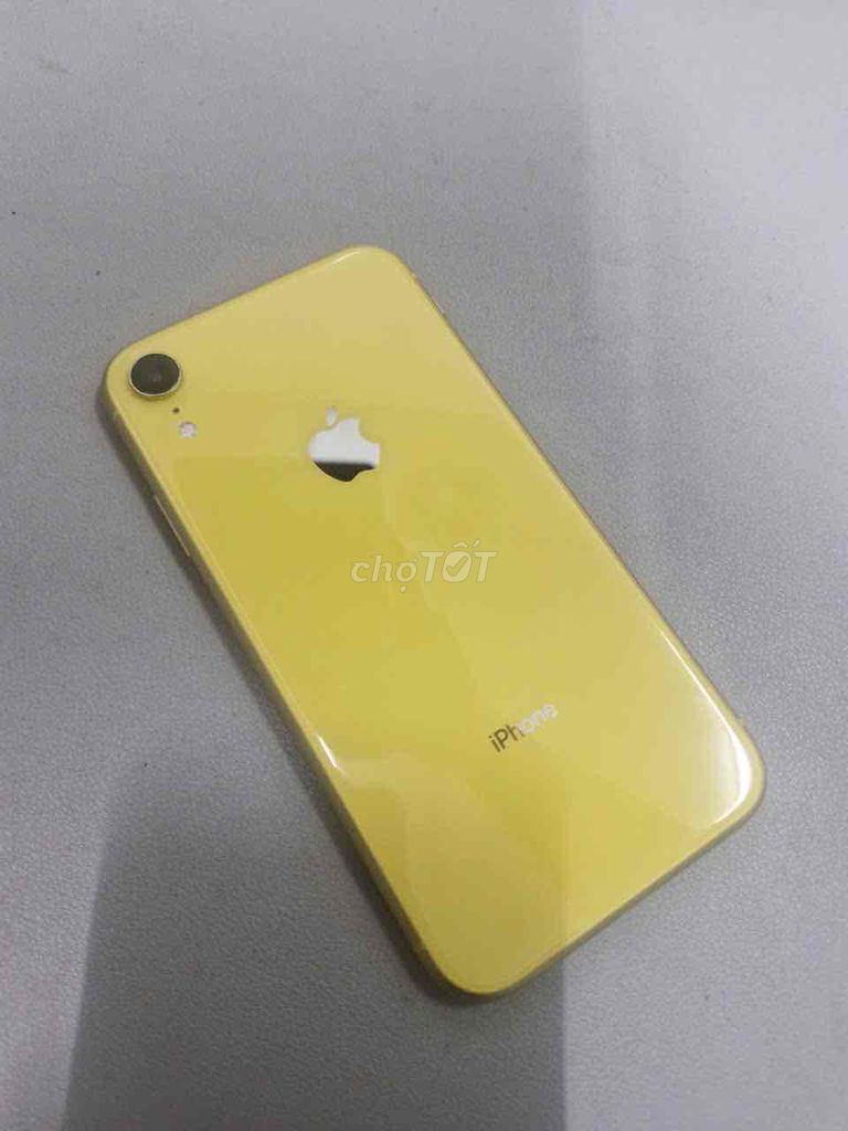 iPhone XR 64GB Quốc Tế Pin100 Vàng 99%. Mua bán Điện thoại tại Quận Ninh Kiều Cần Thơ được đăng bởi nguyễn Trần Quân hình 1