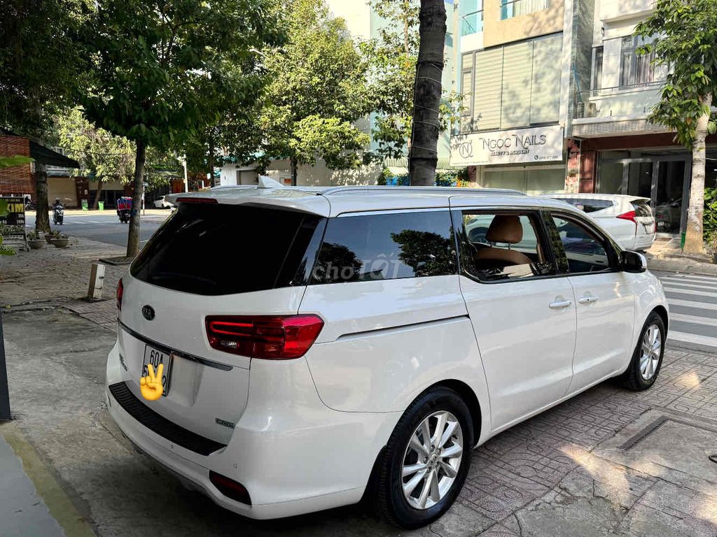 Kia Sedona 2019 Dầu Trắng 7 chỗ. Mua bán Ô tô tại Thành phố Biên Hòa Đồng Nai được đăng bởi Peacemaker hình 2