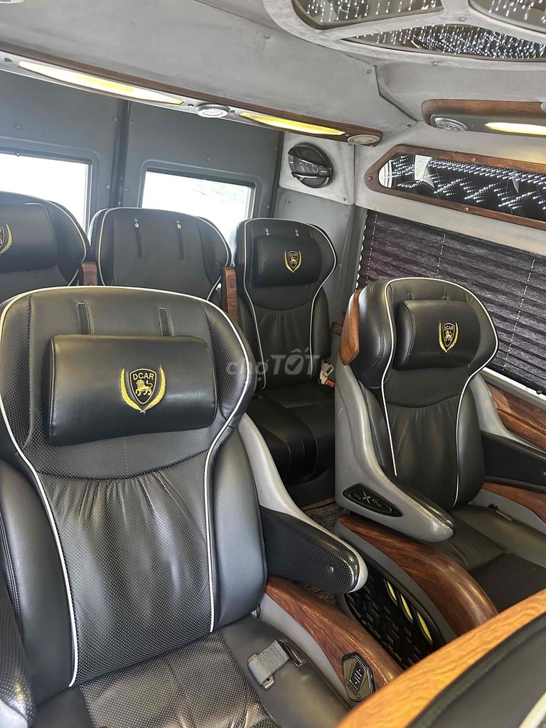 Ford Transit Dcar Limosin 10c - 2019 - 11000 km. Mua bán Ô tô tại Quận Long Biên Hà Nội được đăng bởi Nguyễn Văn Tuấn hình 9