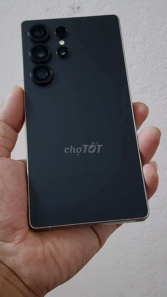 Samsung Galaxy S25 Ultra Đen ssvn bh 8/2026. Mua bán Điện thoại tại Huyện Đông Anh Hà Nội được đăng bởi thắng hình 1