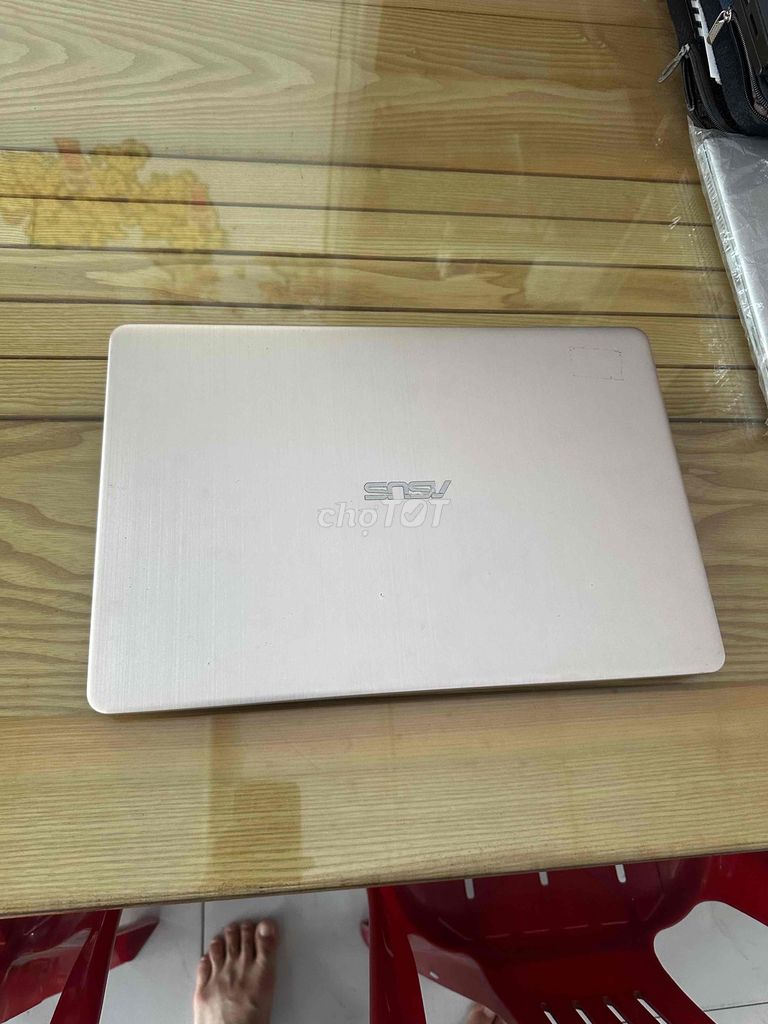 Asus X510 i5 8250 4GB/120GB Trầy xước. Mua bán Laptop tại Thành phố Bến Tre Bến Tre được đăng bởi lê minh  mobile hình 1