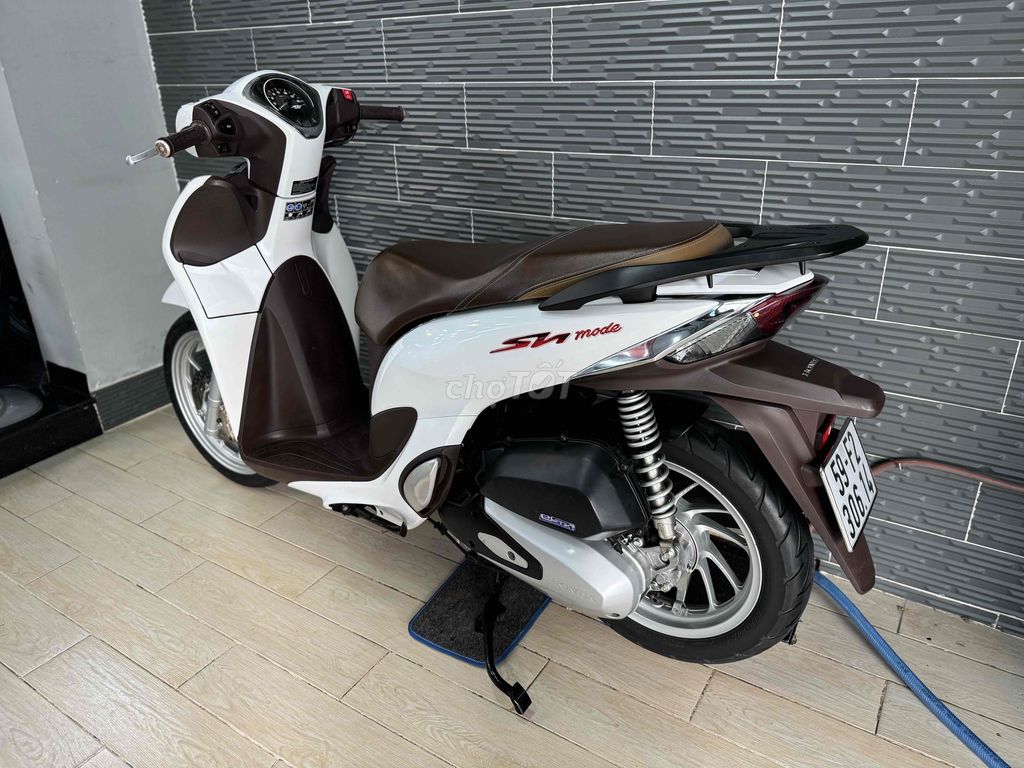 Honda SH Mode 2022 Trắng 20000 km. Mua bán Xe máy tại Quận Bình Thạnh Tp Hồ Chí Minh được đăng bởi kelwin hình 5