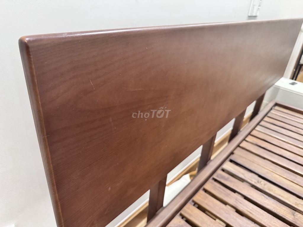 Giường gỗ tần bì 1m6x2m. Mua bán Giường, chăn ga gối nệm tại Quận 7 Tp Hồ Chí Minh được đăng bởi Hieu Duong hình 2
