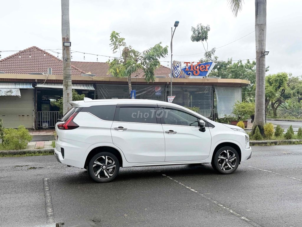 Mitsubishi Xpander 2024 Premium 1.5 AT siêu keng. Mua bán Ô tô tại Quận Hải Châu Đà Nẵng được đăng bởi Nguyễn Vương Auto hình 6