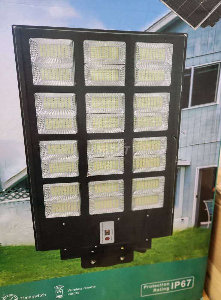 Đèn năng lượng mặt trời Đen. Mua bán Đèn tại Quận Ninh Kiều Cần Thơ được đăng bởi Thành Thịnh Hòa hình 1