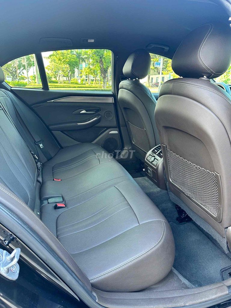 VinFast Lux A2.0 2019 đk 10/2020. Mua bán Ô tô tại Quận Cẩm Lệ Đà Nẵng được đăng bởi Nguyễn Duy hình 17