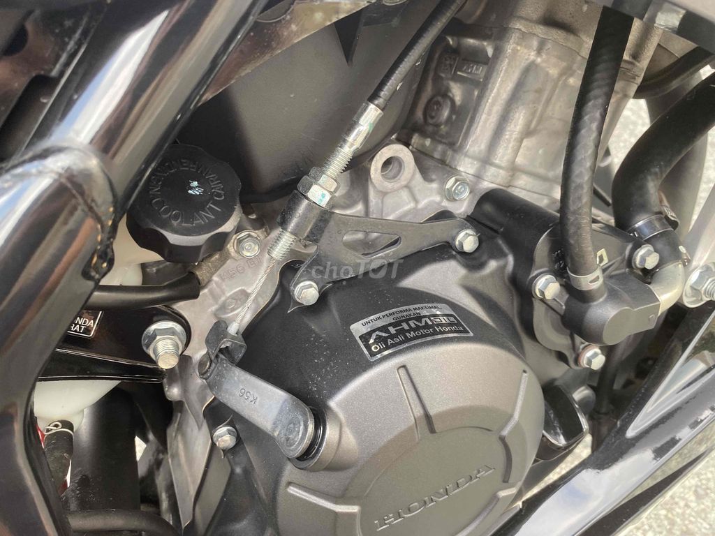 Honda CBR150r đời 2017. Mua bán Xe máy tại Huyện Bình Chánh Tp Hồ Chí Minh được đăng bởi PHAM PHAN KHOI NGUYEN hình 10