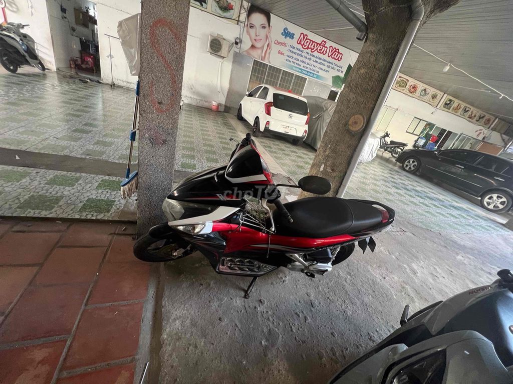 ab máy zin êm ru giay tờ đay đủ bán tại nhà. Mua bán Xe máy tại Thành phố Vũng Tàu Bà Rịa - Vũng Tàu được đăng bởi bán xe máy cho ngừoi khó khăn cho thiếu nửa tiền chỉ cần cccd hình 3