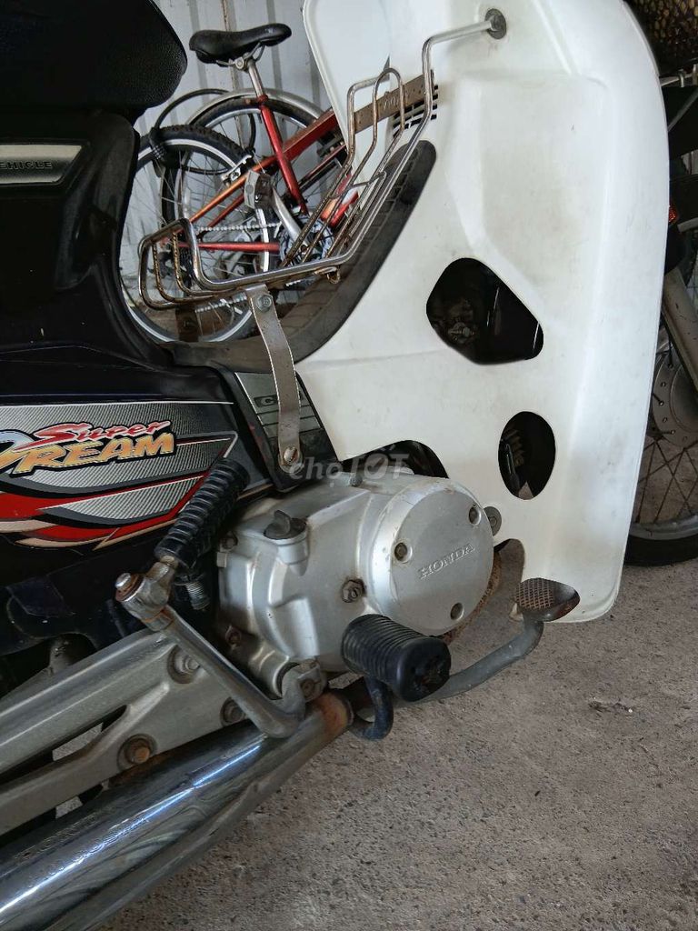 Honda Super Dream 2008 черно-белый