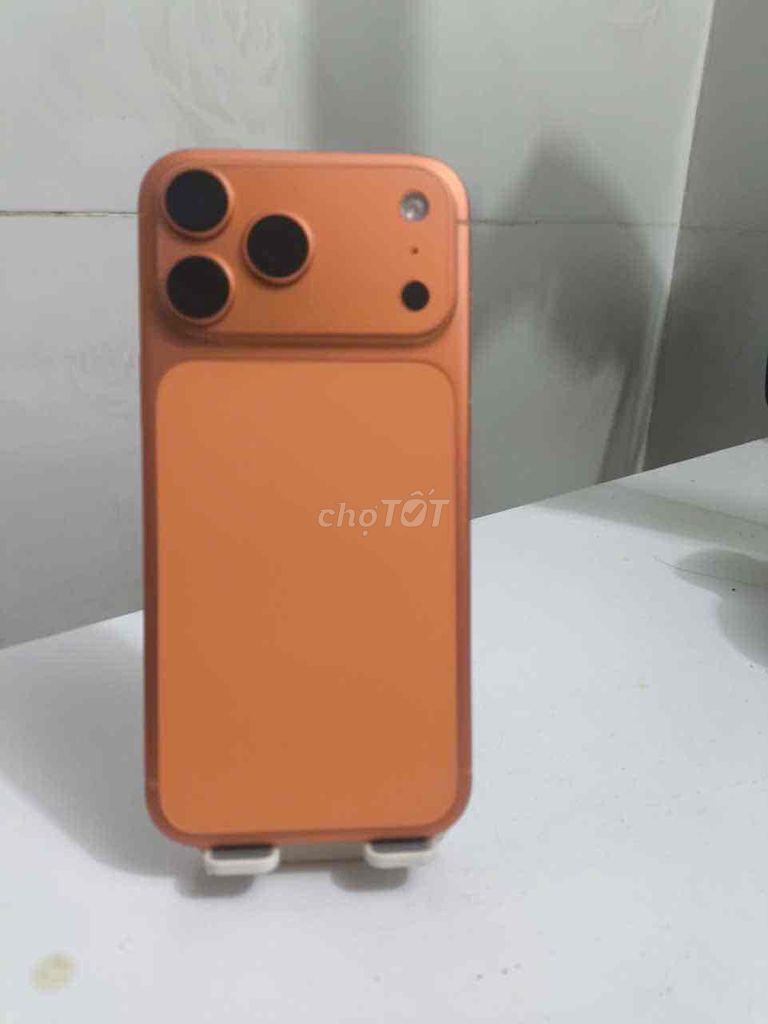 Apple iPhone 17 Pro Max 256GB Cam. Mua bán Điện thoại tại Thành phố Thuận An Bình Dương được đăng bởi nguyễn tấn sang hình 1