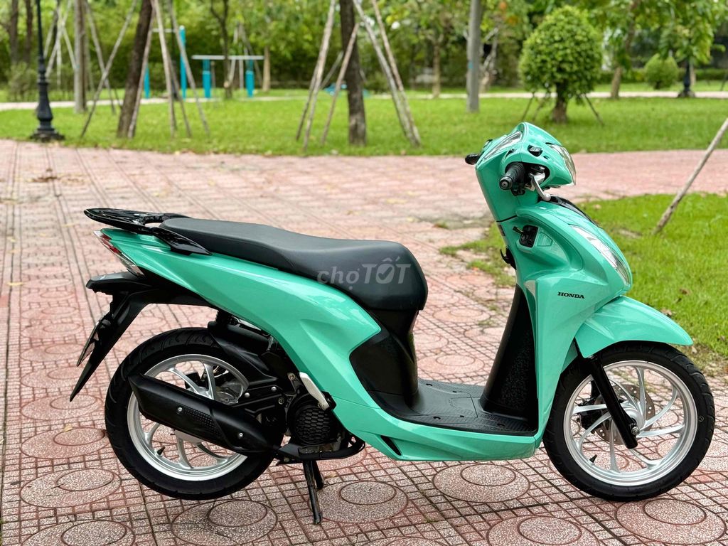 Honda Vision 2022 BS 84 Chính Chủ. Mua bán Xe máy tại Thành phố Thủ Đức Tp Hồ Chí Minh được đăng bởi xe máy kha hoàng hình 2