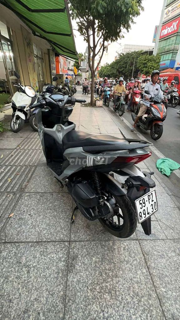 Vario 125 khóa smartkey 2019 mới 90% Bstp chính ch. Mua bán Xe máy tại Quận Tân Phú Tp Hồ Chí Minh được đăng bởi Tuanduy hình 5