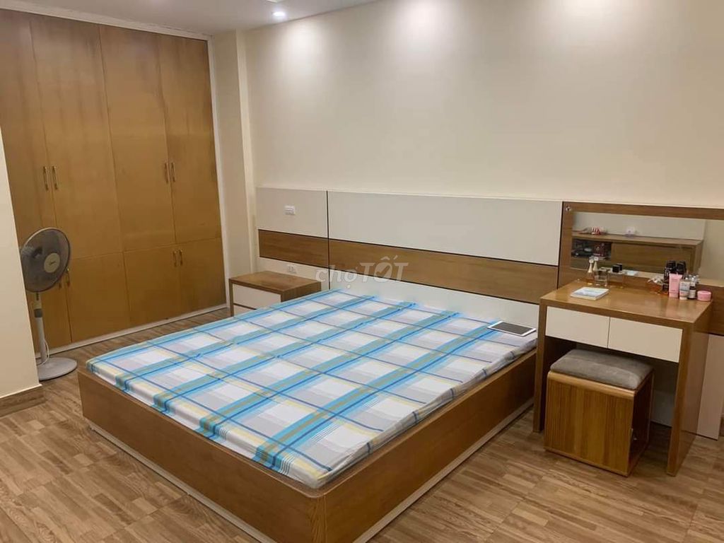 Bán căn hộ tòa CT3 KĐT Cầu Diễn,76m2 2PN2WC.Gần Goldmark City, view hồ