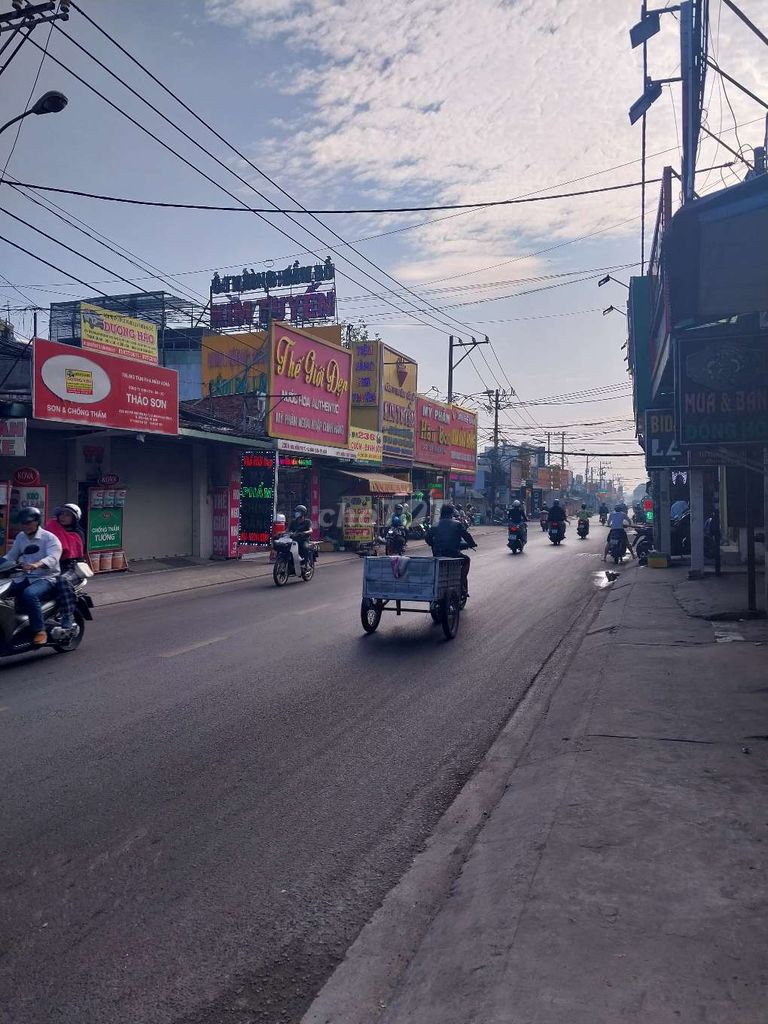 MẶT BẰNG KINH DOANH NGUYỄN THỊ TÚ GẦN CHỢ BÌNH THÀNH