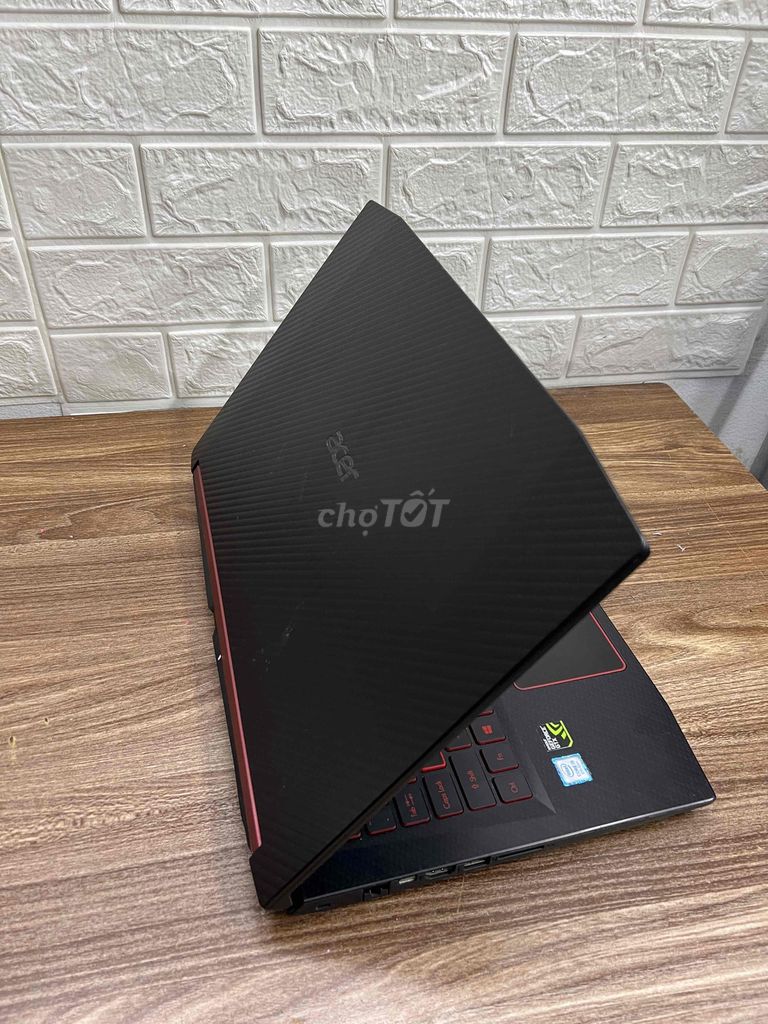 Laptop gaming Acer nitro 5 AN515-52