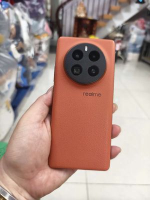 Realme GT 5 Pro(12/256)ngoại hình cận 99% có gl. Mua bán Điện thoại tại Quận 5 Tp Hồ Chí Minh được đăng bởi Strawberry Mobile