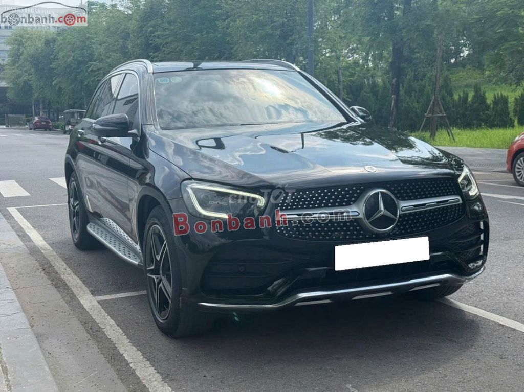 GLC 300 4matic 2021. Mua bán Ô tô tại Quận Thanh Xuân Hà Nội được đăng bởi Hà Trần hình 4
