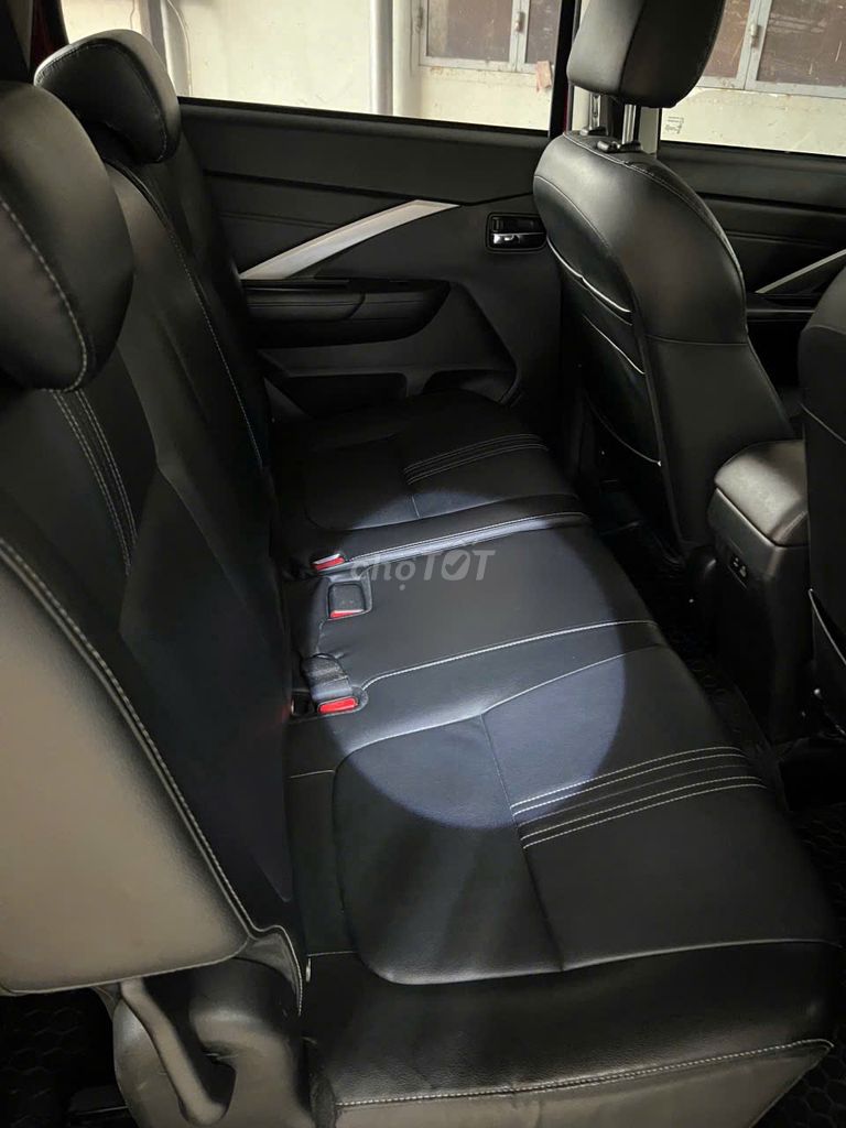 Mitsubishi Xpander 2024 Premium 1.5 AT - 37282 km. Mua bán Ô tô tại Quận Tân Bình Tp Hồ Chí Minh được đăng bởi MITSUBISHI TRƯỜNG CHINH đại lý chính hãng hình 9