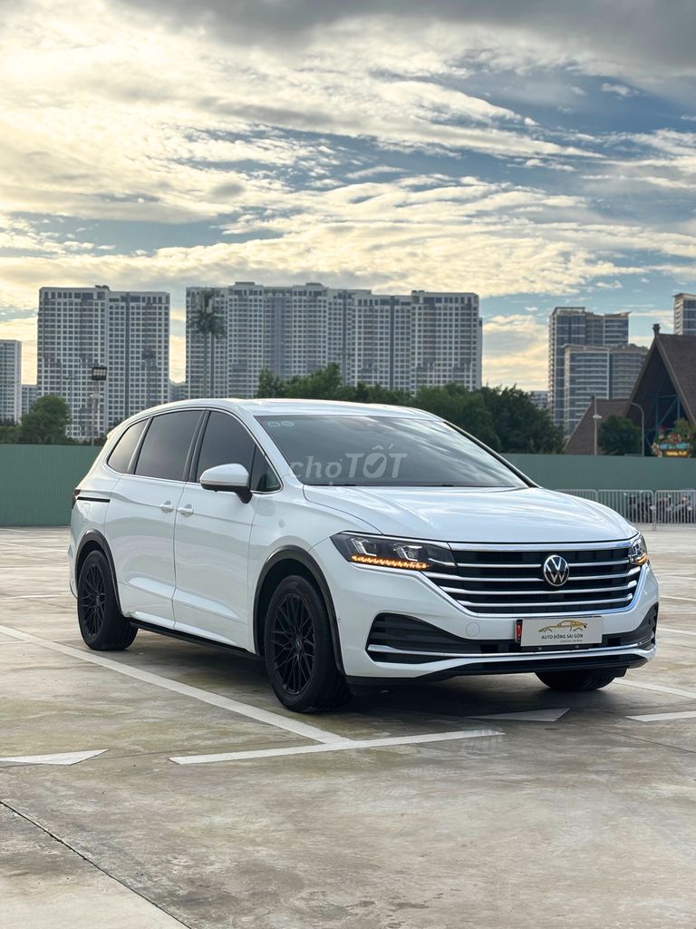 Volkswagen Viloran 2023 Premium - 10000 km. Mua bán Ô tô tại Thành phố Thủ Đức Tp Hồ Chí Minh được đăng bởi Auto Đông Sài Gòn Official hình 3