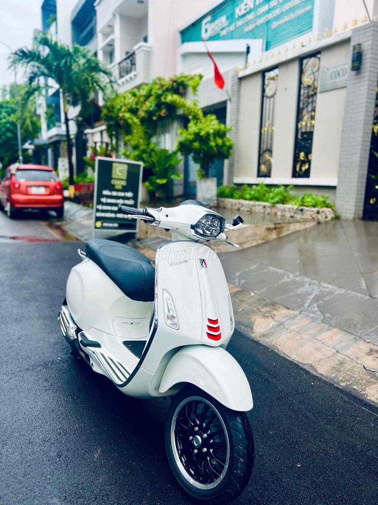 cần bán vespa. Mua bán Xe máy tại Quận Bình Thạnh Tp Hồ Chí Minh được đăng bởi Đăng Khoa hình 6