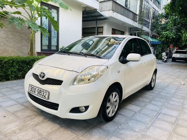 Toyota Yaris 1.3 AT đk 2010 nhập Nhật. Mua bán Ô tô tại Quận Tây Hồ Hà Nội được đăng bởi Đỗ Tiến Dũng hình 2