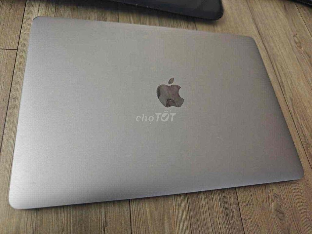 Apple Macbook Pro 2018 8GB/512GB Full chức năng. Mua bán Laptop tại Quận 3 Tp Hồ Chí Minh được đăng bởi Kim Thanh  hình 1