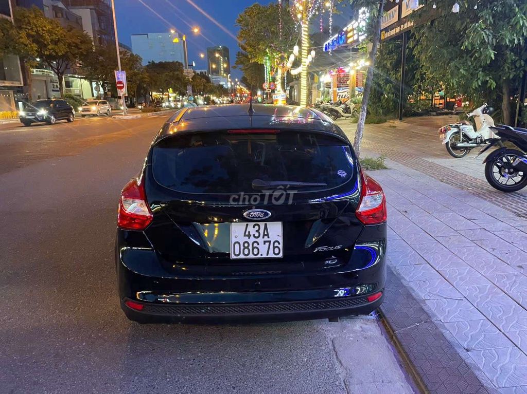 Bán Focus Hacback số tự động, lợi xăng bản cao cấp. Mua bán Ô tô tại Quận Hải Châu Đà Nẵng được đăng bởi otocudanang hình 7