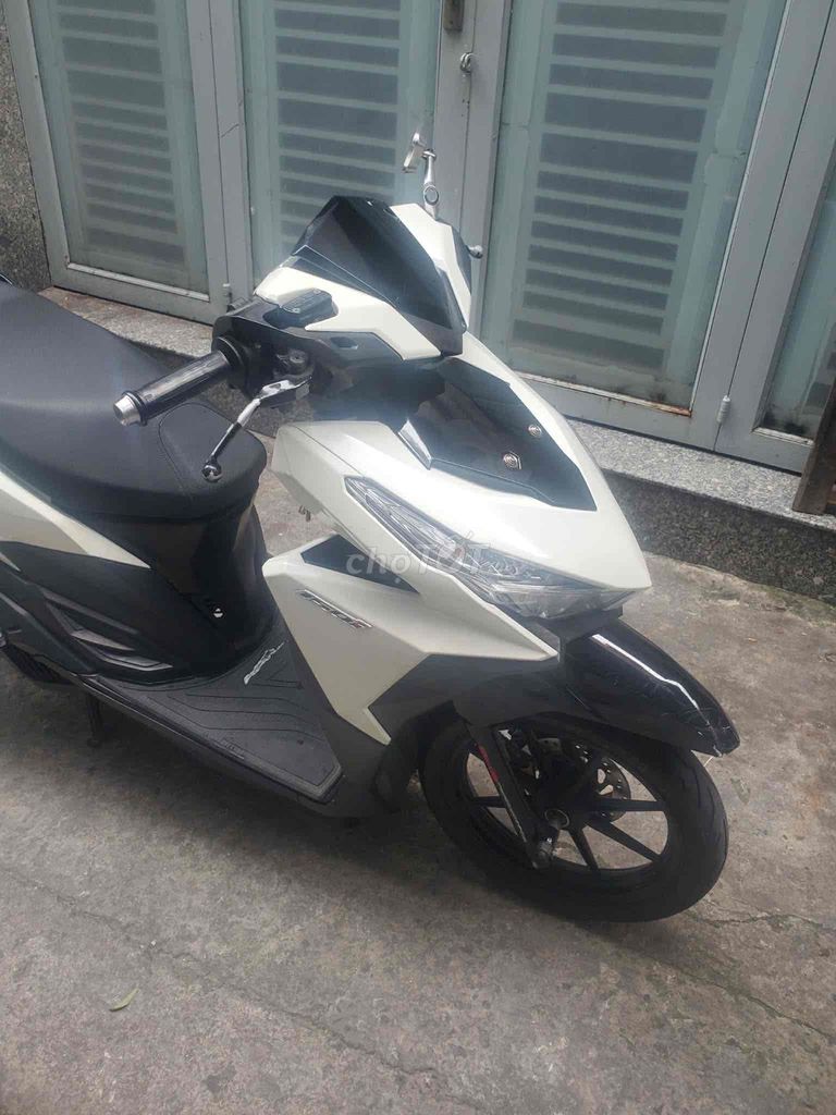 Honda Vario 150 2017 Trắng. Mua bán Xe máy tại Quận 10 Tp Hồ Chí Minh được đăng bởi Kim Hoa hình 1