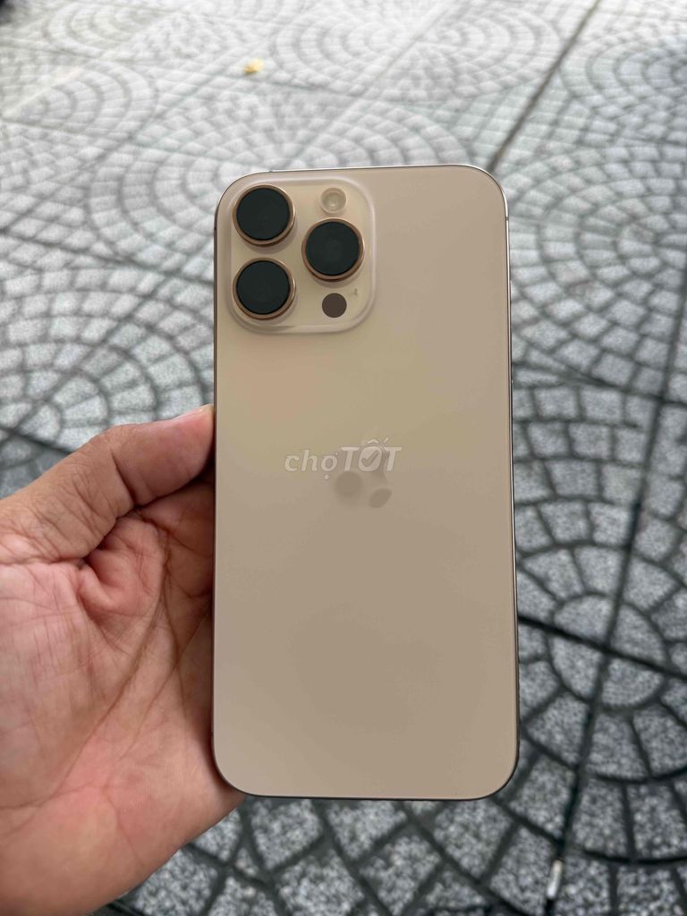 iPhone 16 Pro Max 256GB Vàng 87%. Mua bán Điện thoại tại Quận Tân Phú Tp Hồ Chí Minh được đăng bởi lucky house hình 1