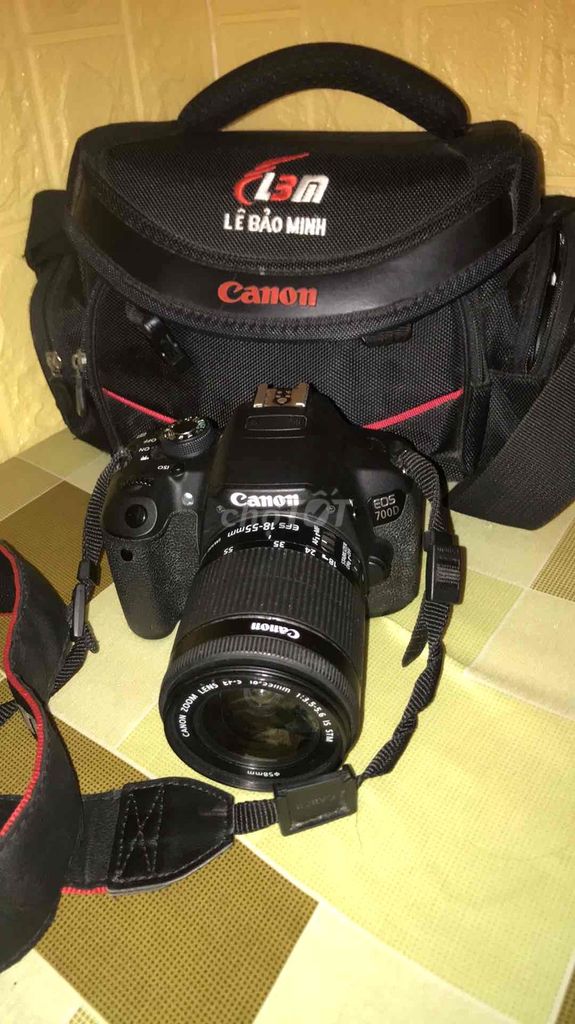 Máy ảnh Canon EOS 700D. Mua bán Máy ảnh, Máy quay tại Huyện Thường Xuân Thanh Hóa được đăng bởi Gia Bảo Lê Ngọc hình 1