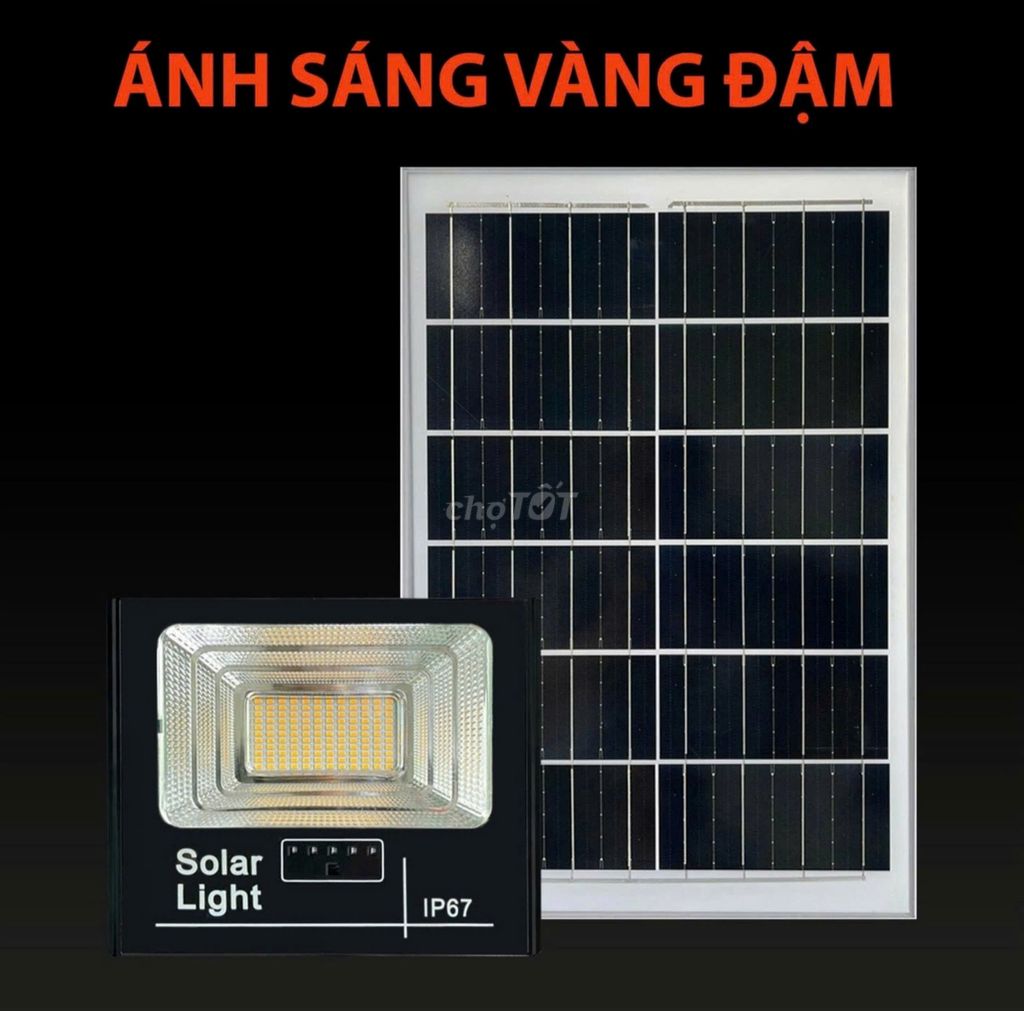 Đèn năng lượng mặt trời 100W ( ánh sáng màu vàng )