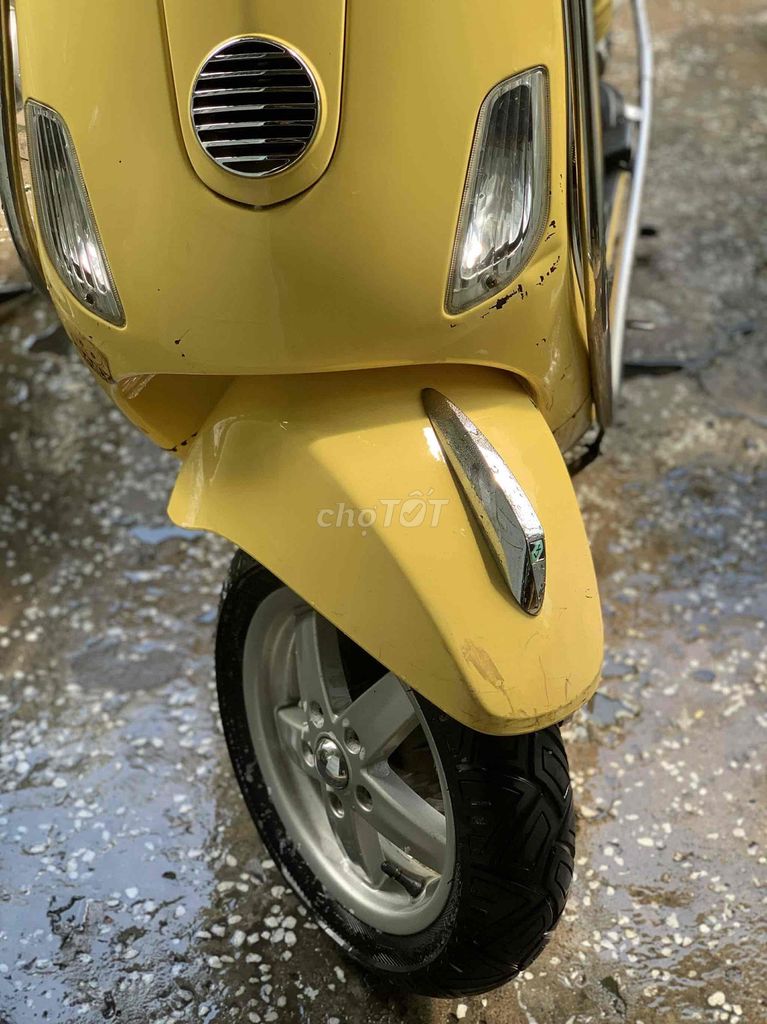 bán vespa giá tốt. Mua bán Xe máy tại Quận Tân Phú Tp Hồ Chí Minh được đăng bởi Xemaytnt chấm com hình 3